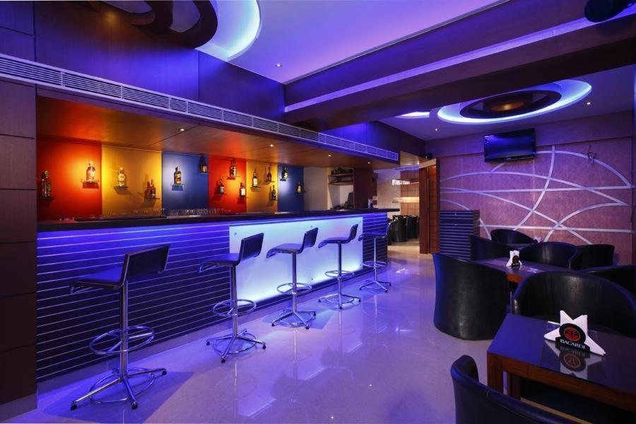 The Nines Business Hotel Bangalore Rum bild