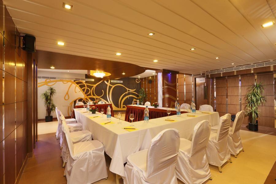 The Nines Business Hotel Bangalore Rum bild