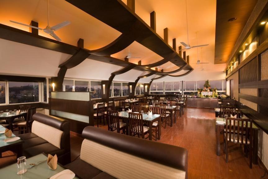 The Nines Business Hotel Bangalore Rum bild