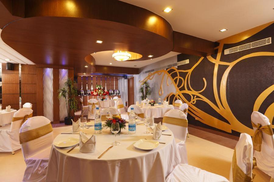 The Nines Business Hotel Bangalore Rum bild