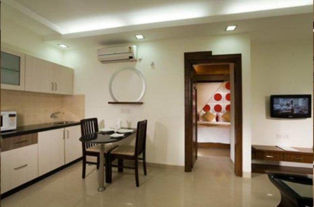 The Nines Business Hotel Bangalore Exteriör bild